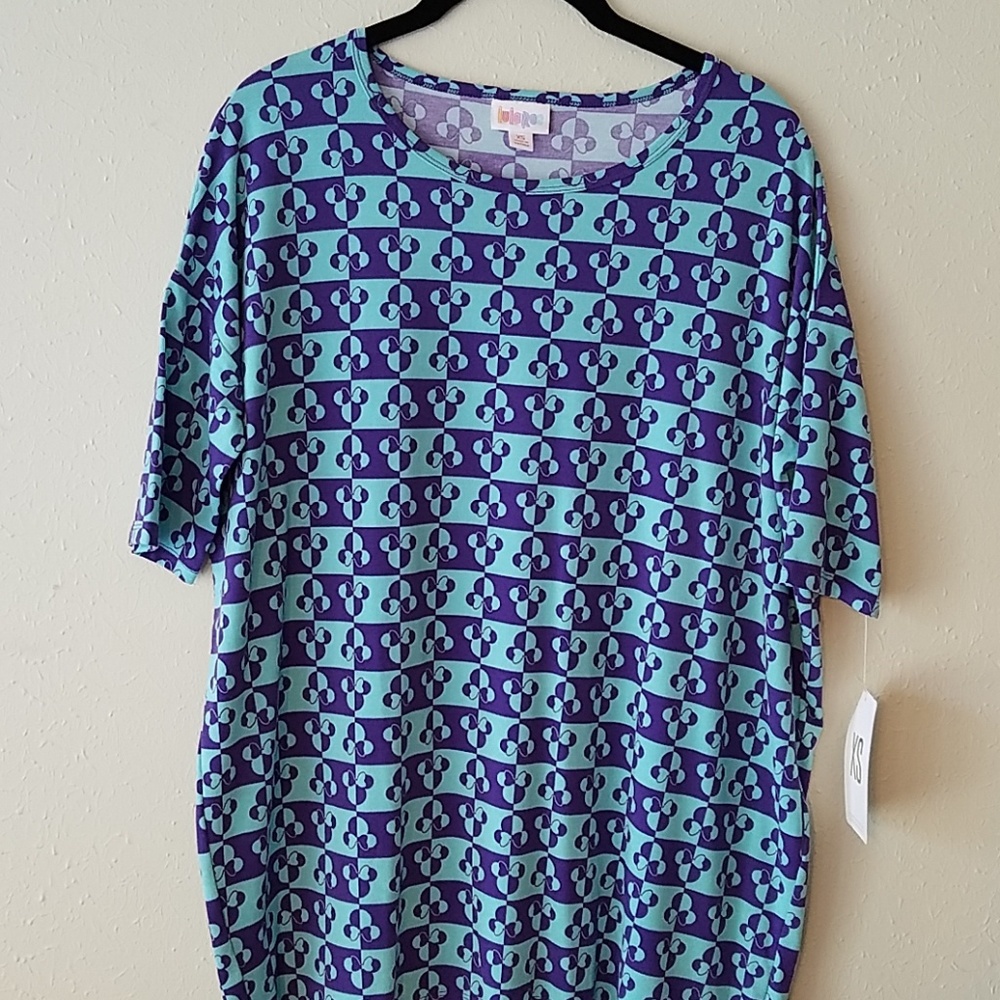 Minnie Mouse shirt